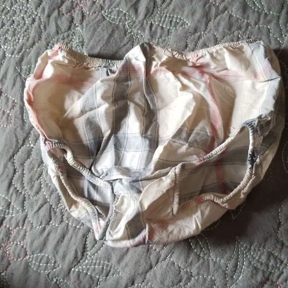 Burberry - Picture 5 of 5